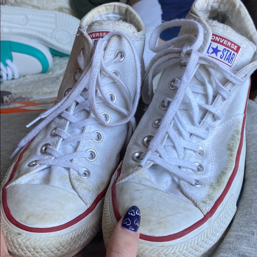 White converse